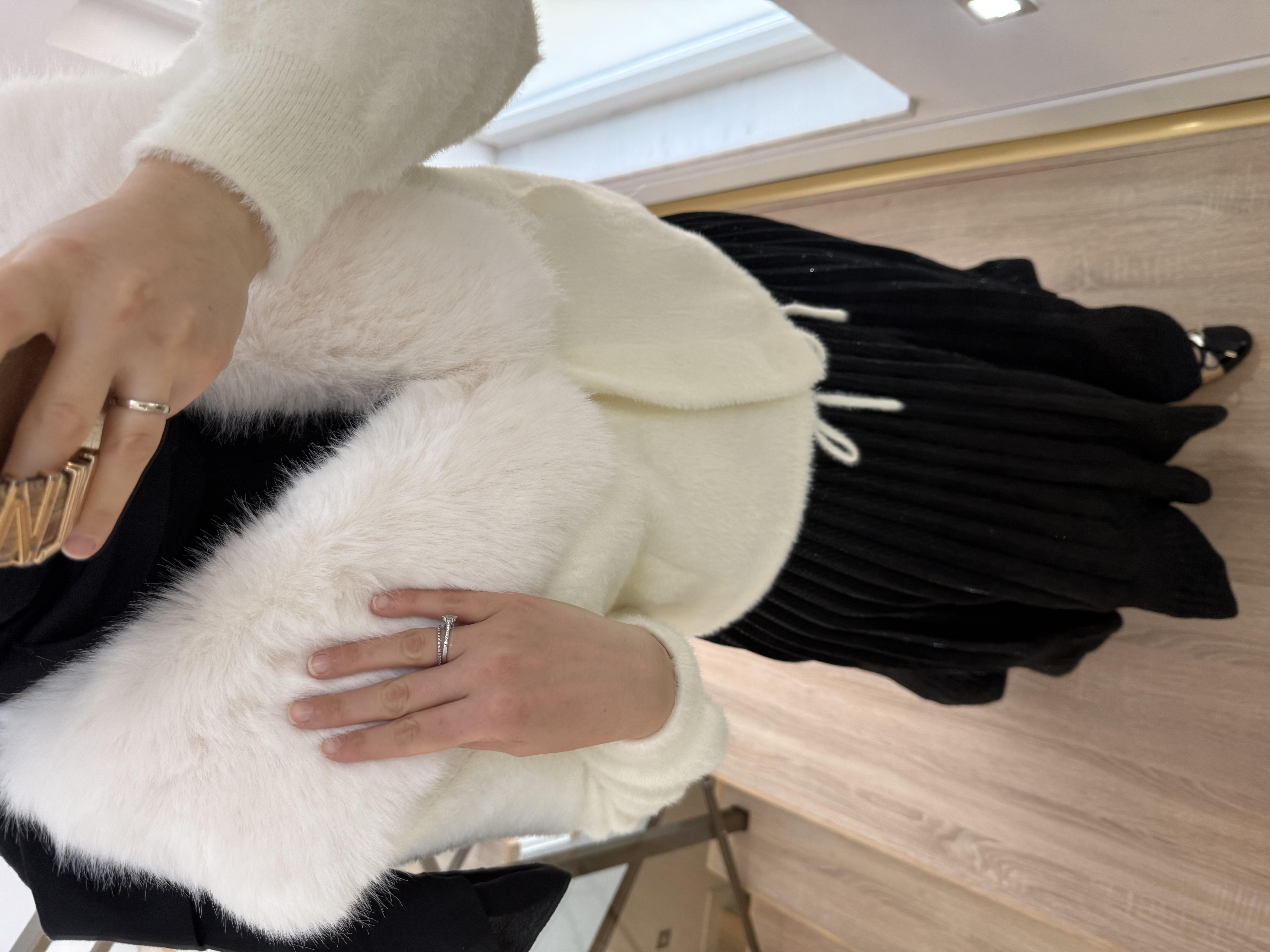 Angora Kürklü Ceket Beyaz