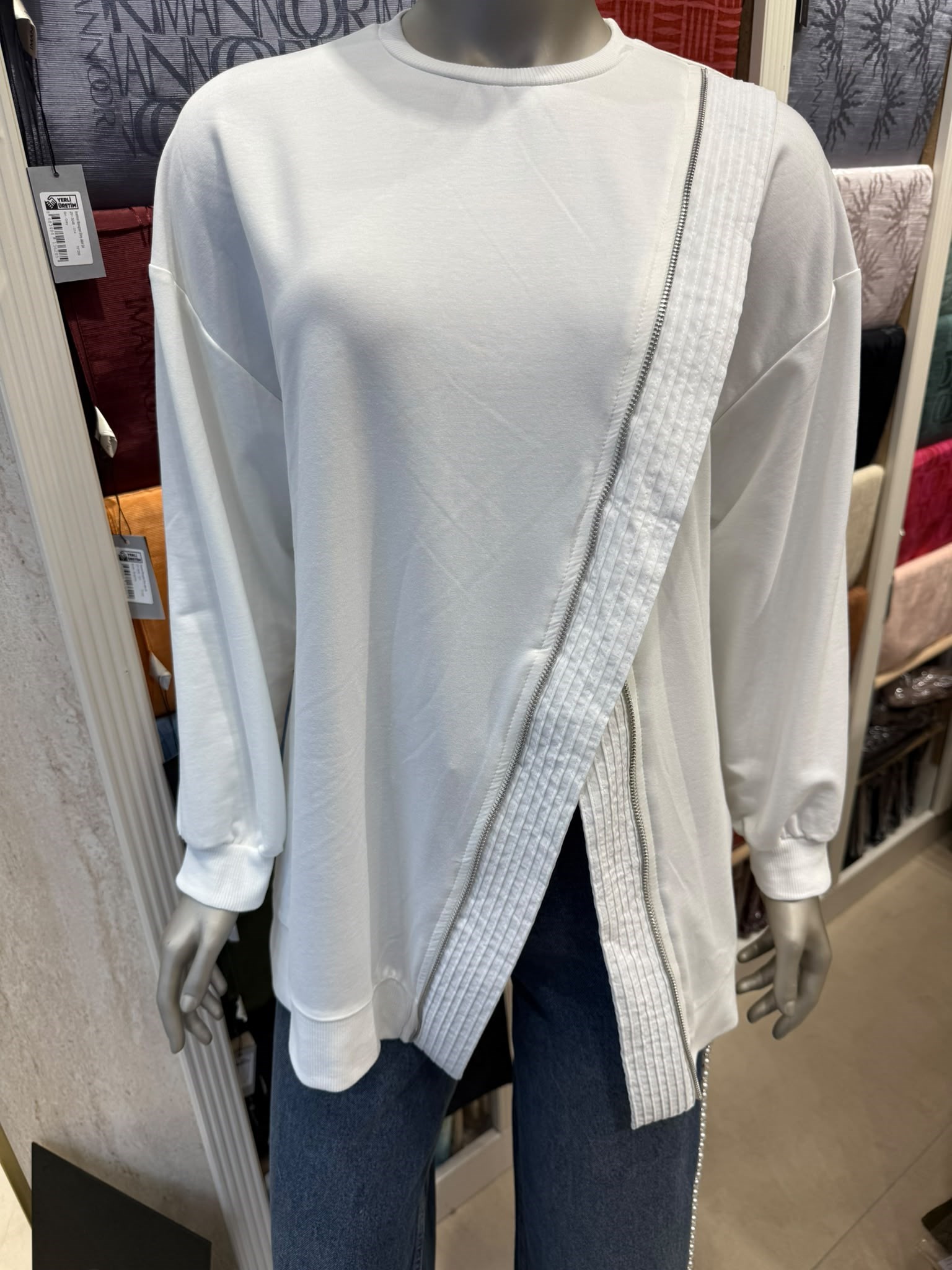 Çapraz Model Sweatshirt Beyaz