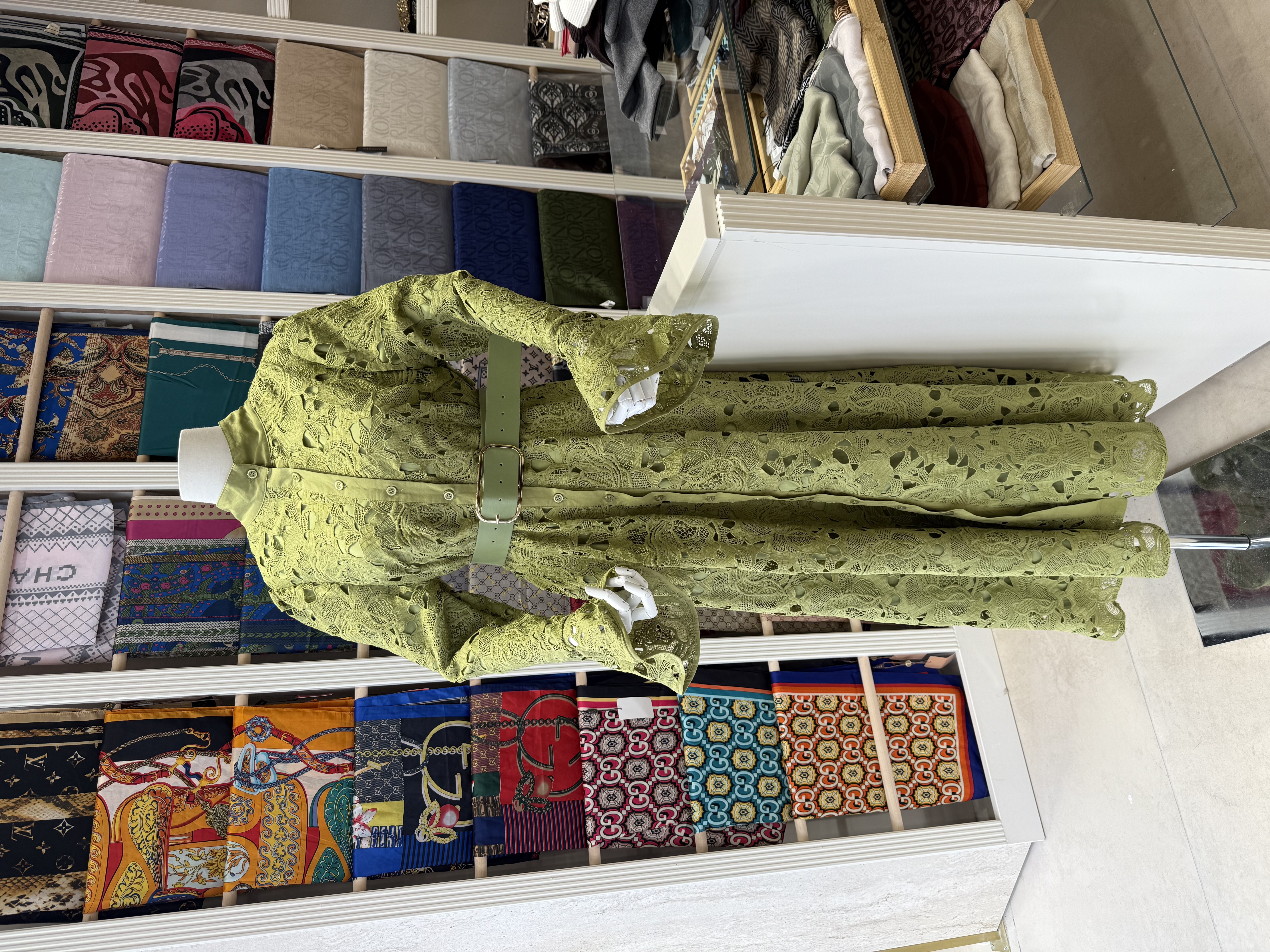 Güpürlü Elbise Fıstık