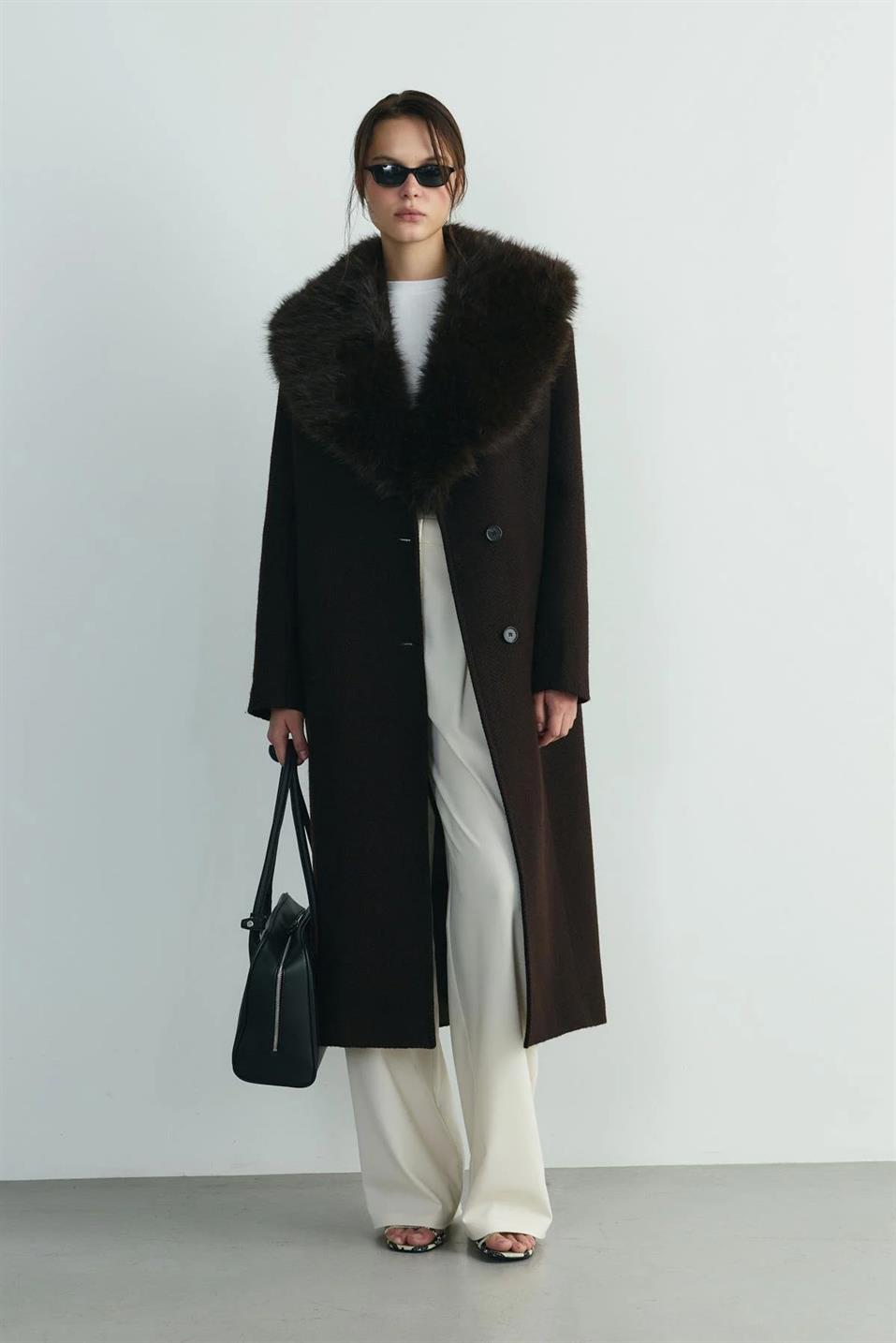Faur Fur Collar