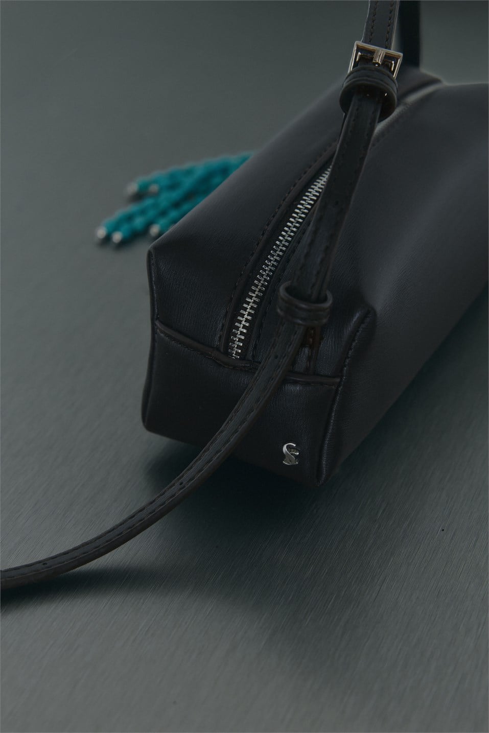 Petit Mervie Baguette Bag