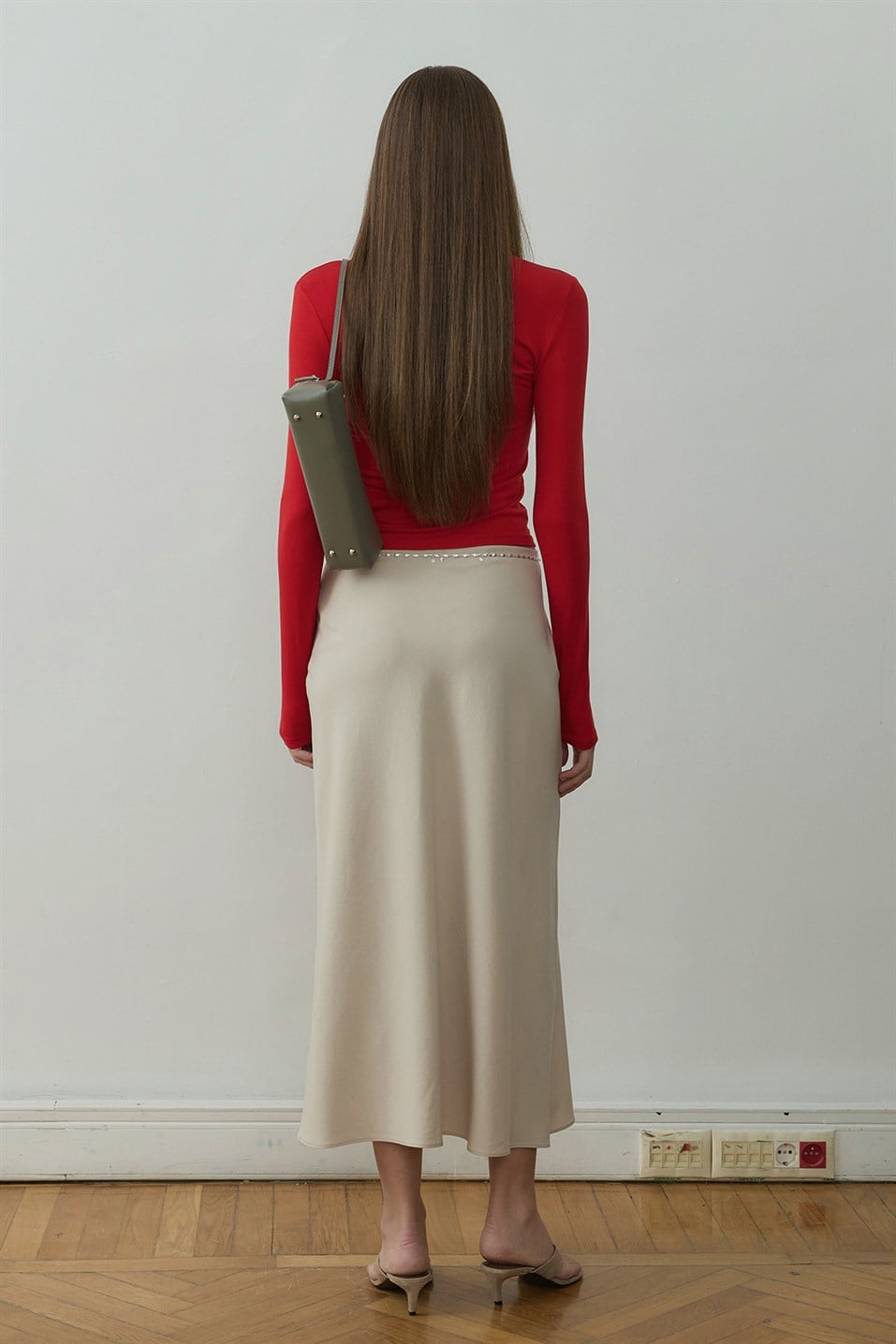 Bej Leda Beli Lastikli Midi Etek