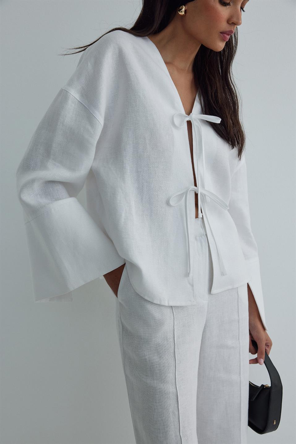 Beyaz %100 Keten Minnie Bağlamalı Bluz