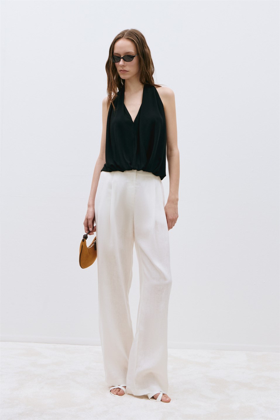 100% Linen Viana Pleated Trousers