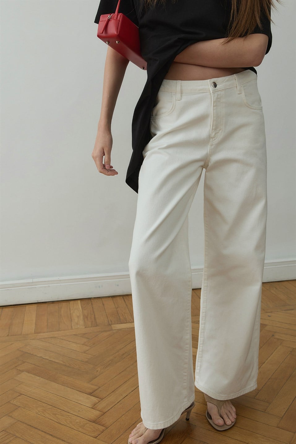 Beyaz 88 Wide Leg Jean