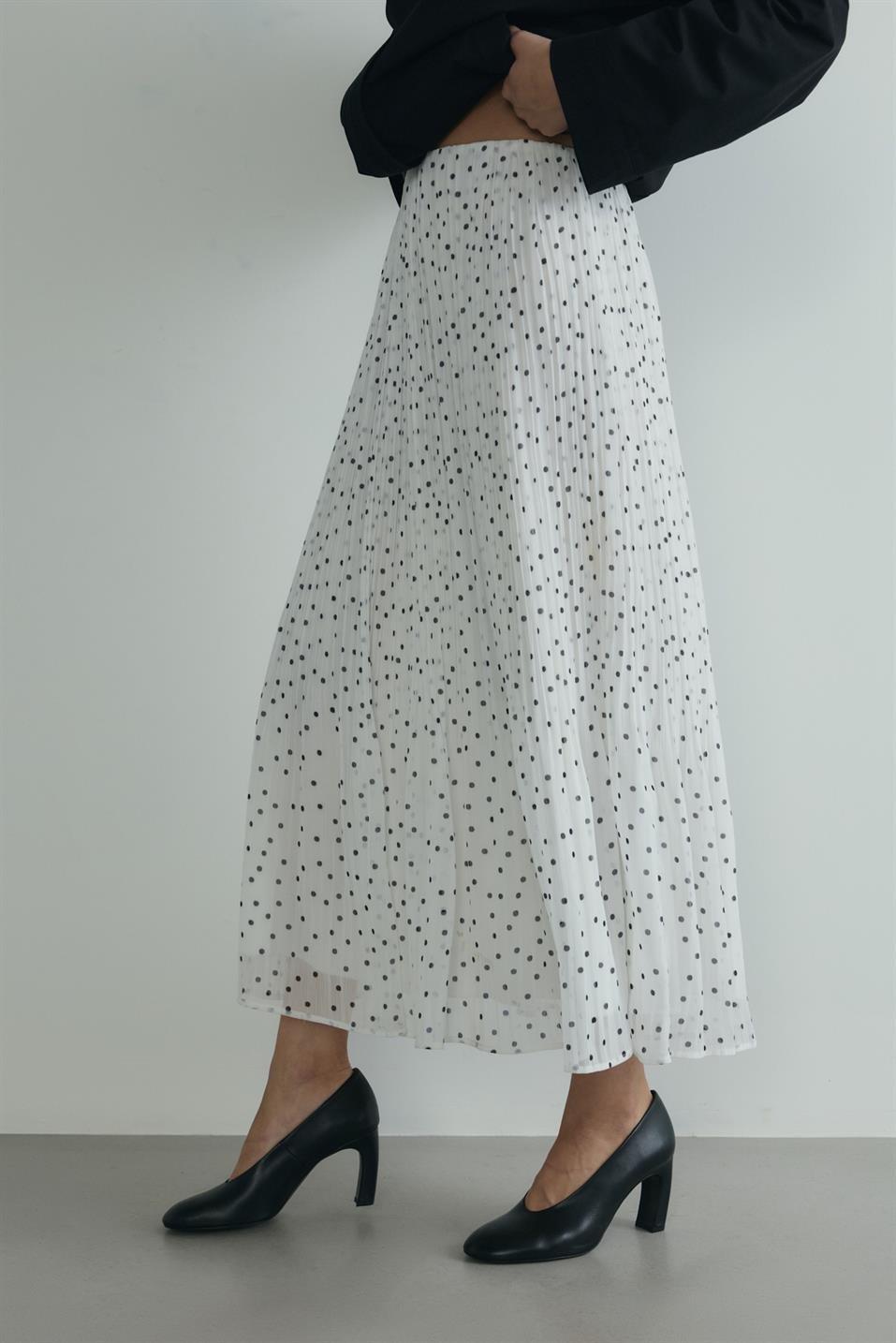 Ada Polka Dot Pleated Skirt