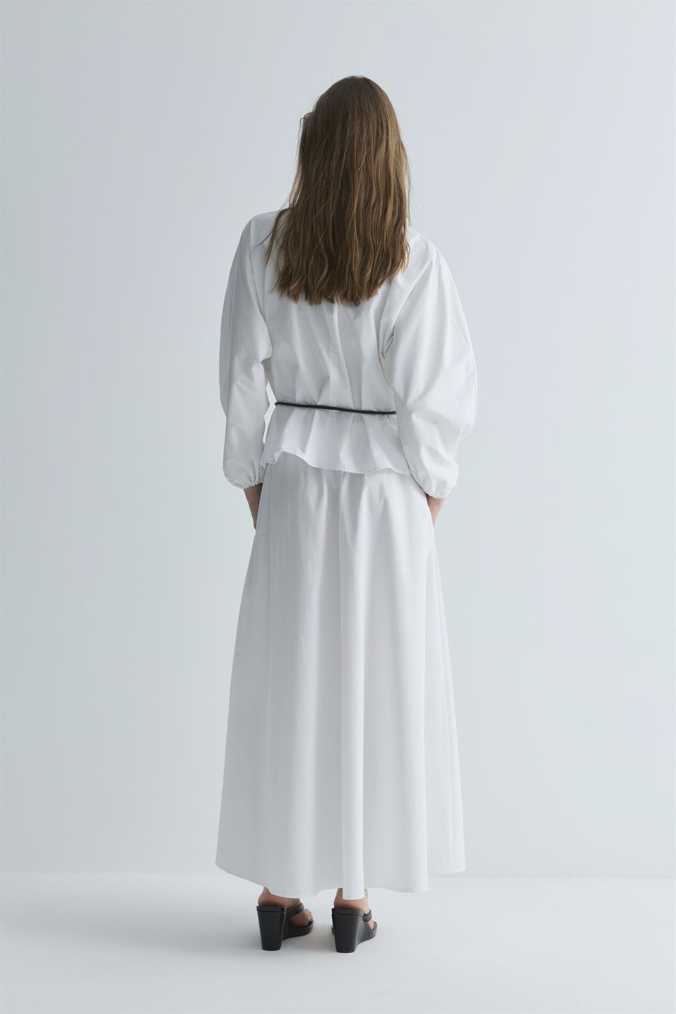 Beyaz Lara Kemerli Bluz