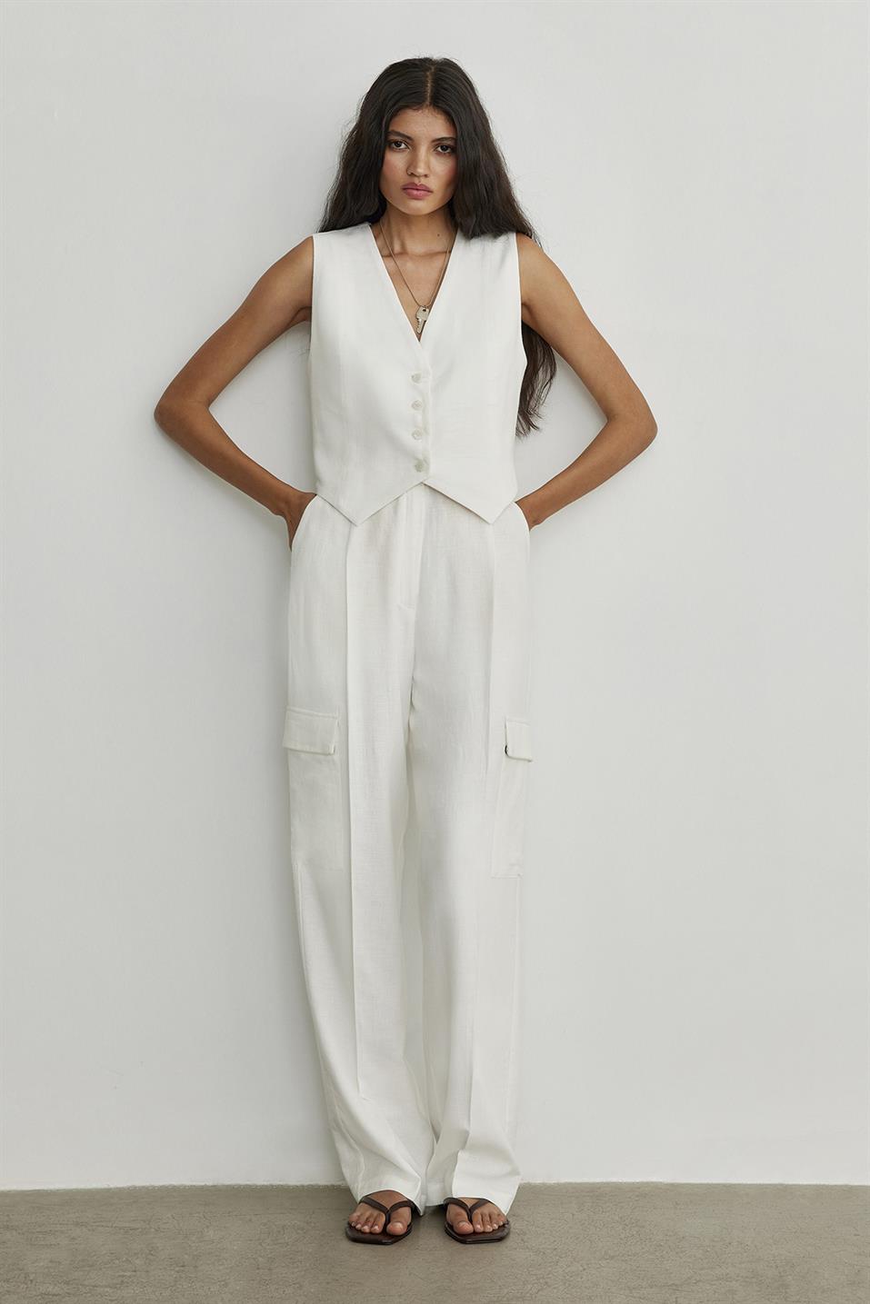 Como Linen Cargo Trousers