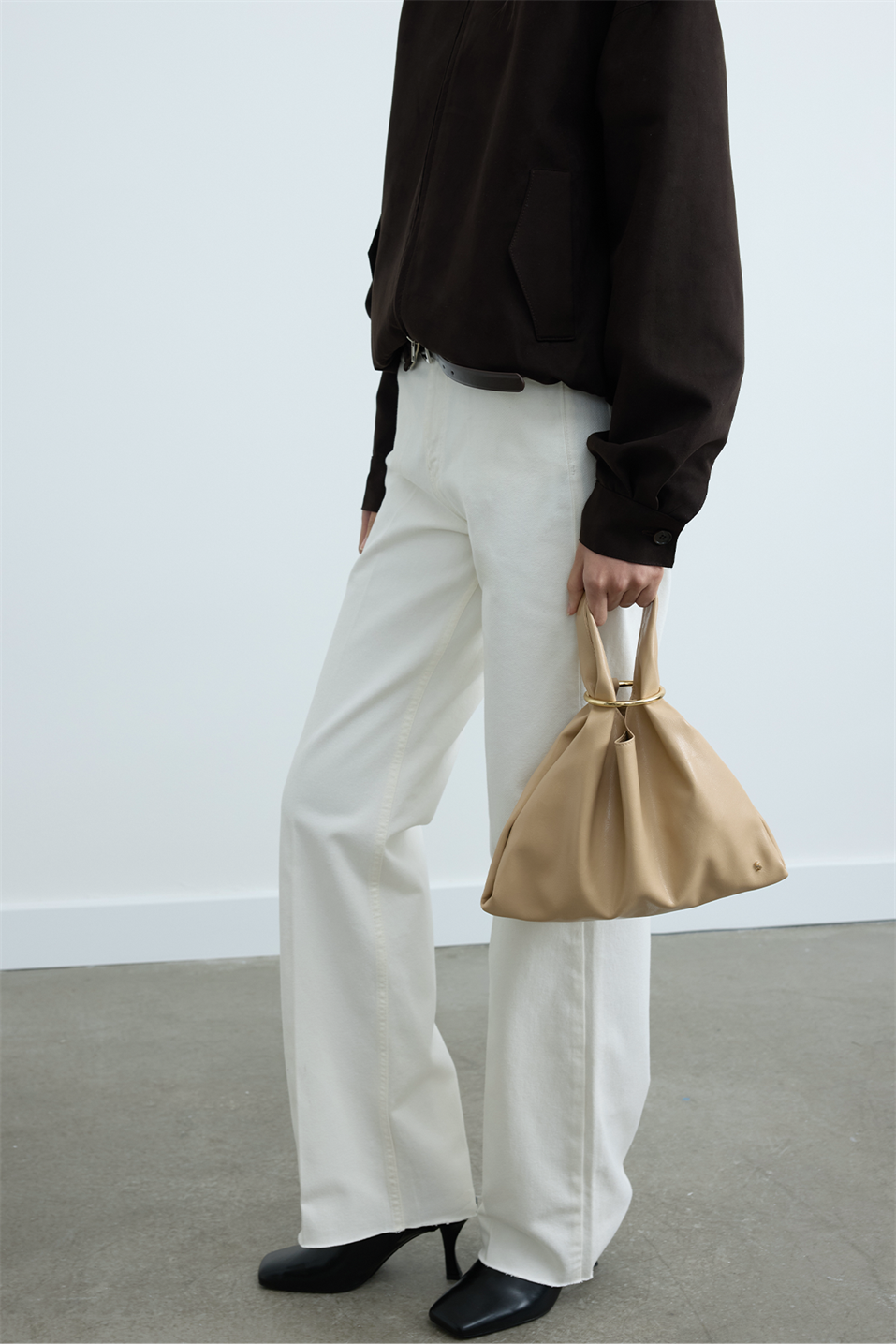 Beyaz Relaxed Bol Paça Jean