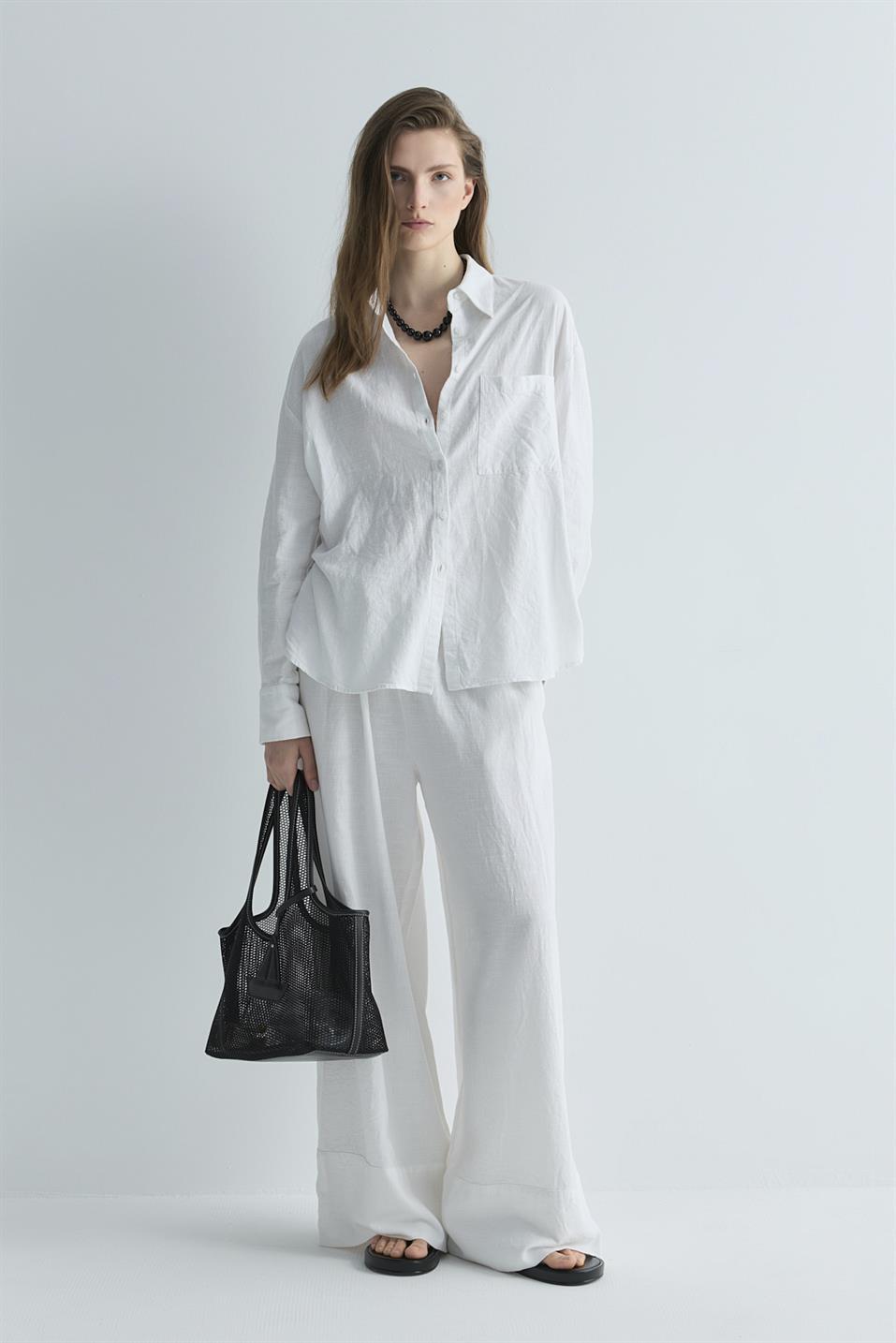 Beyaz Serin Oversize Keten Gömlek