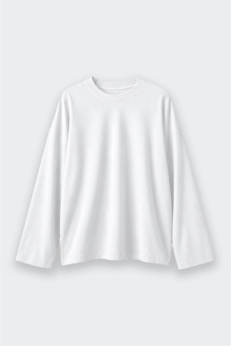 Beyaz Uzun Kollu Oversize Tişört