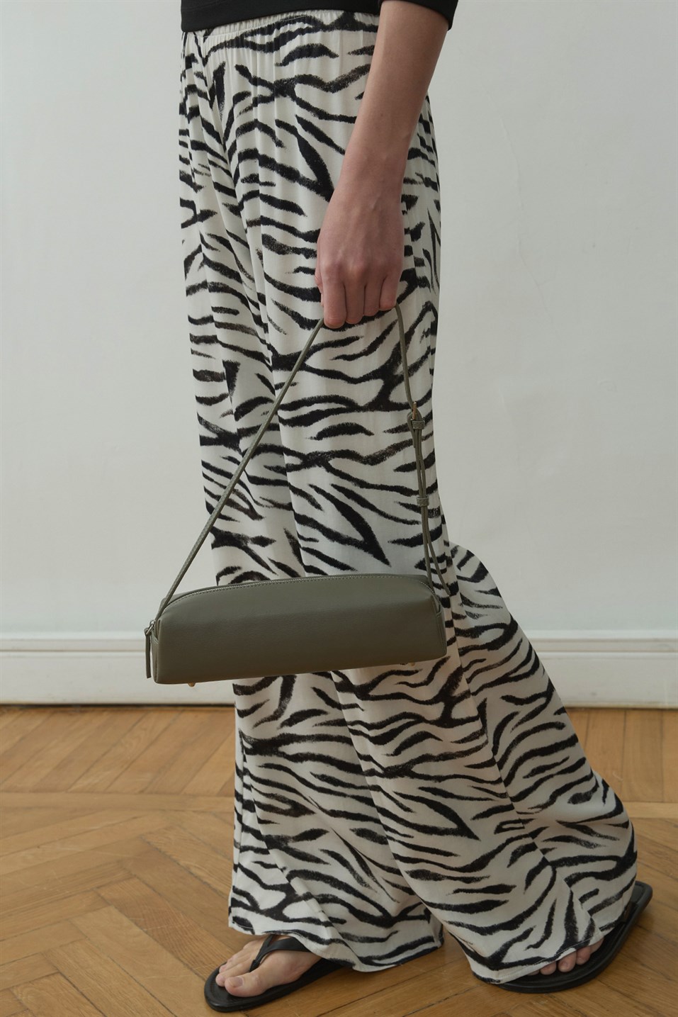 Beyaz Zebra Pol Pantolon