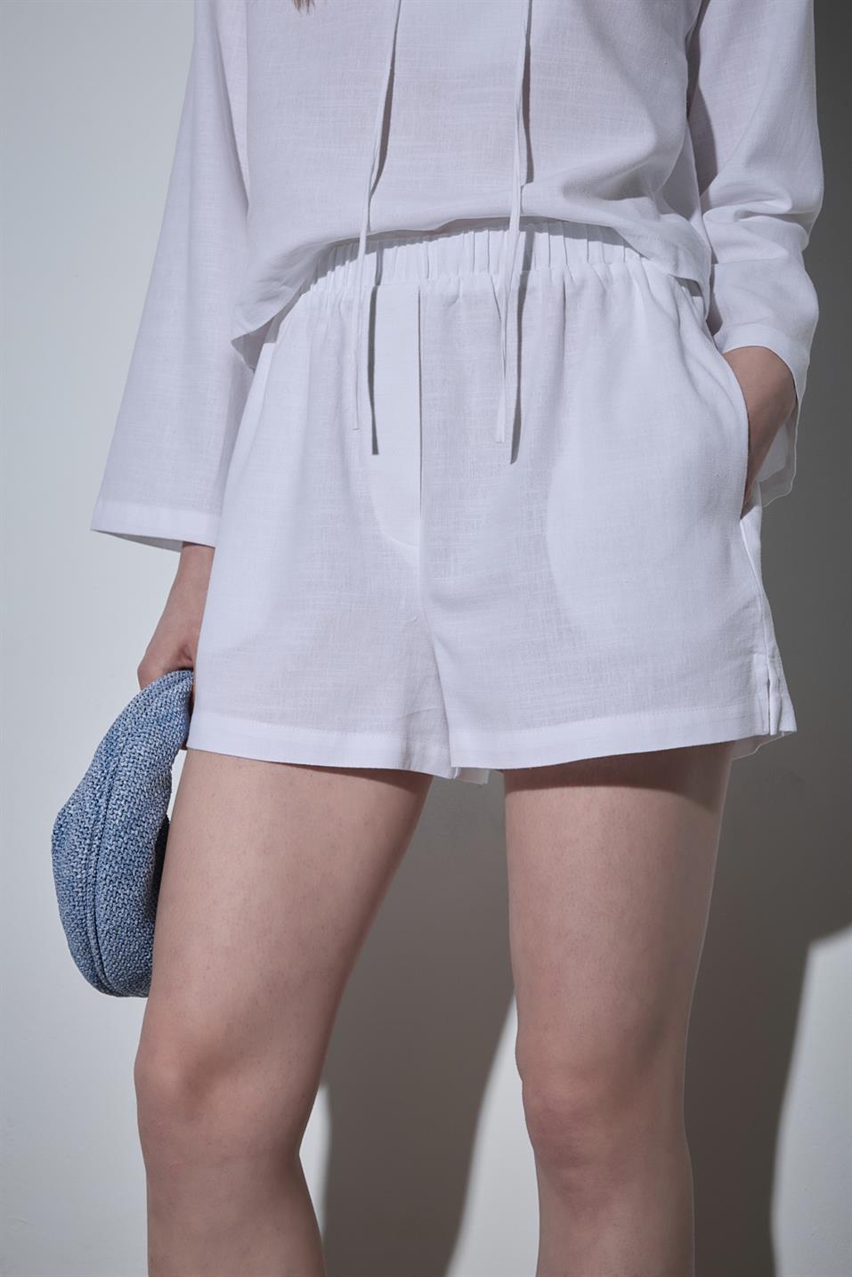 Zoe Basic Linen Shorts