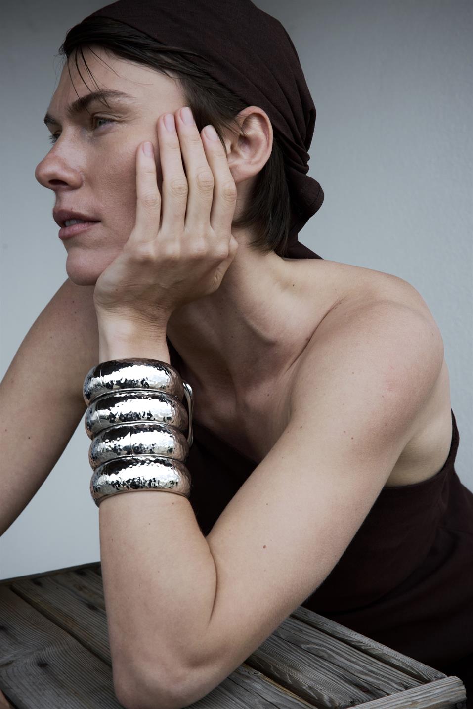 Dokulu Gümüş Bileklik