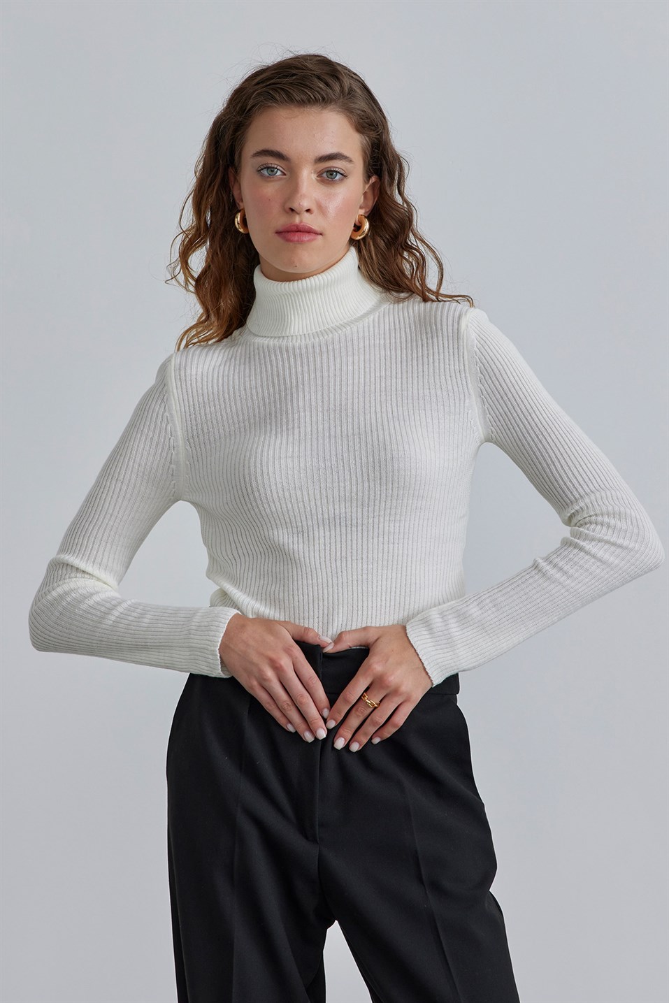 Ecru Turtleneck Knitwear Sweater