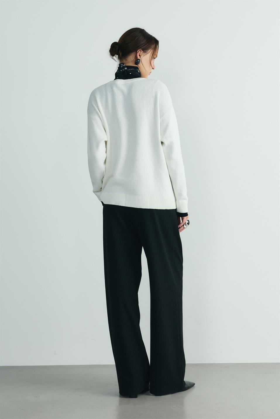 Caroline Basic Fine Sweater