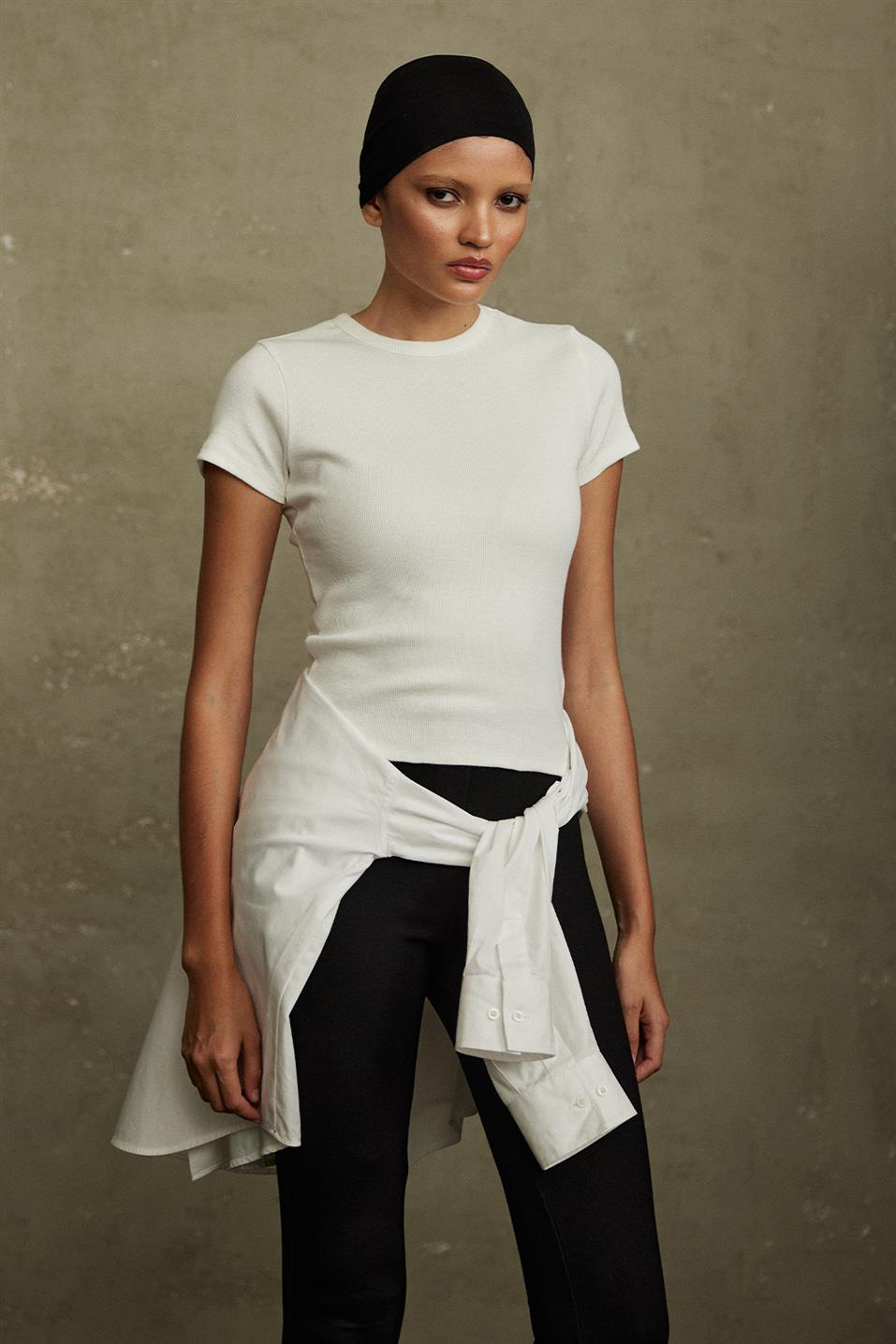 Ekru Evia Basic Tişört