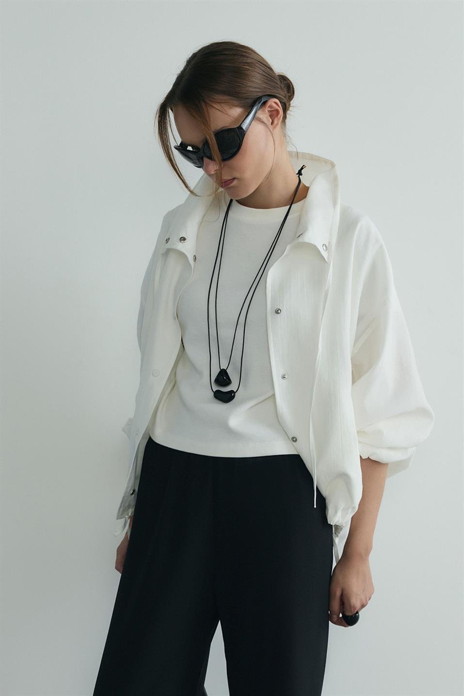 Ekru İnez Dökümlü Bomber Ceket