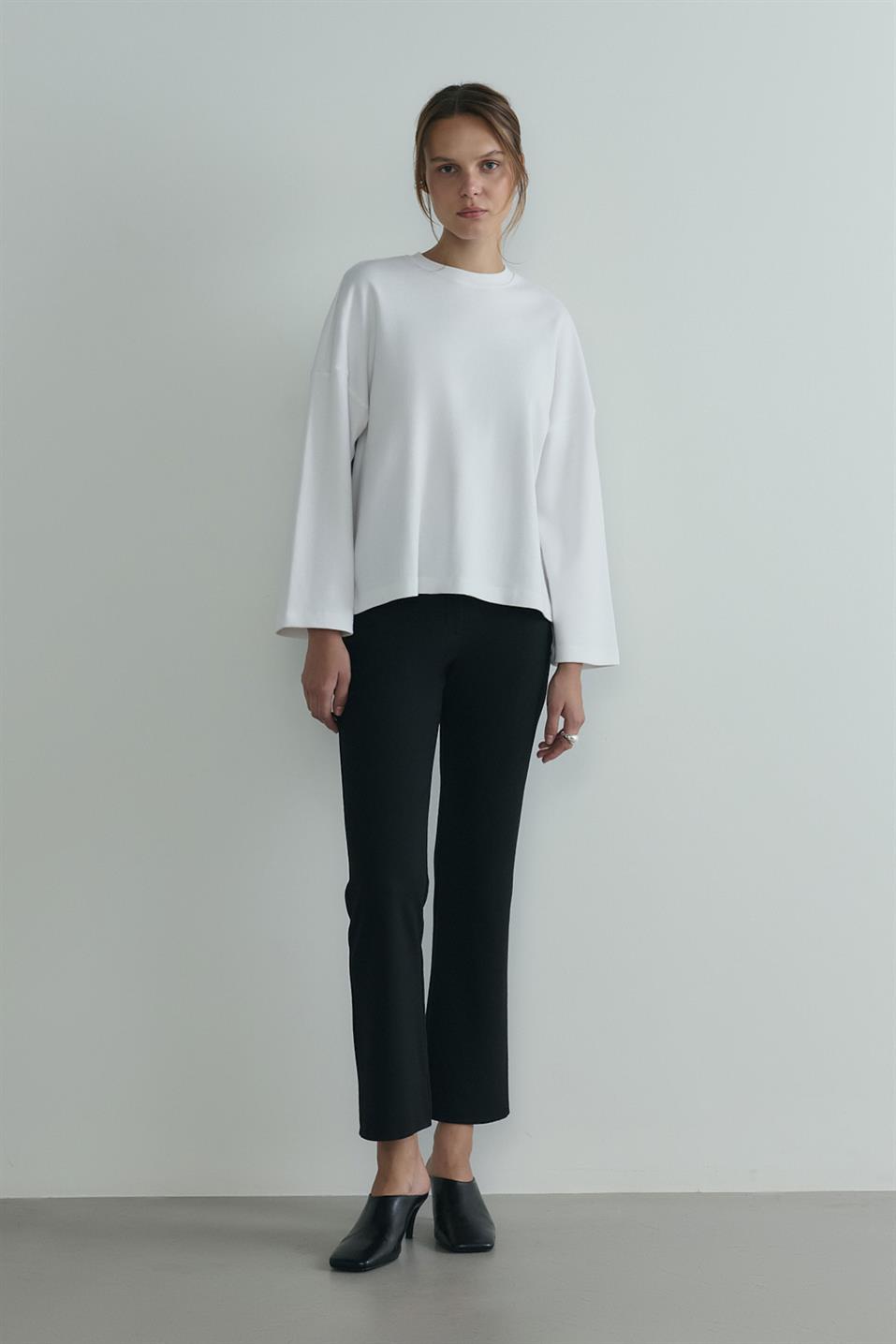Katie Oversize Long-Sleeve T-Shirt