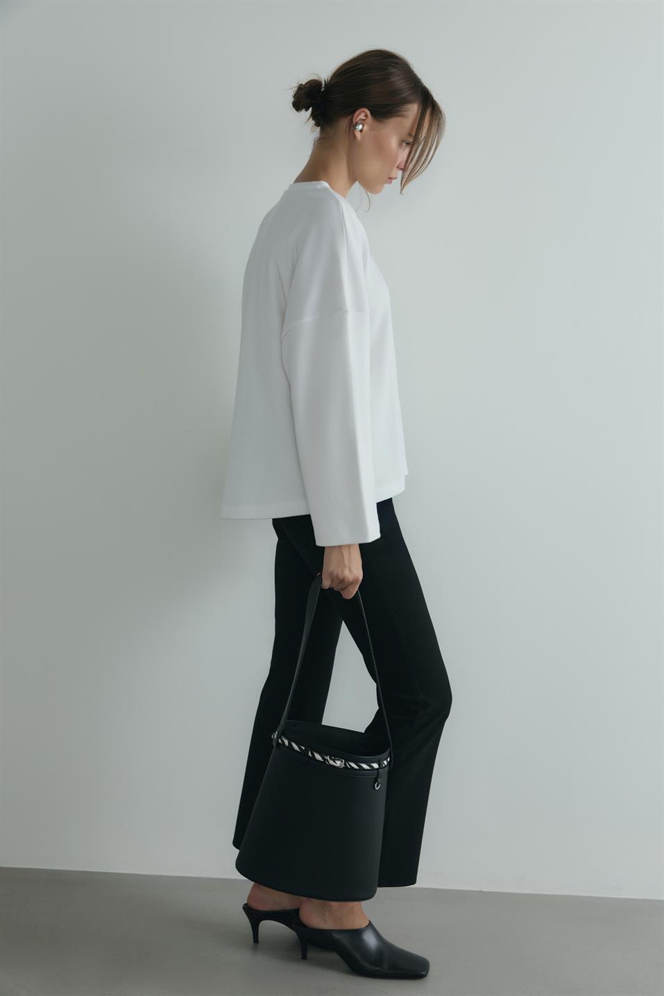 Katie Oversize Long-Sleeve T-Shirt