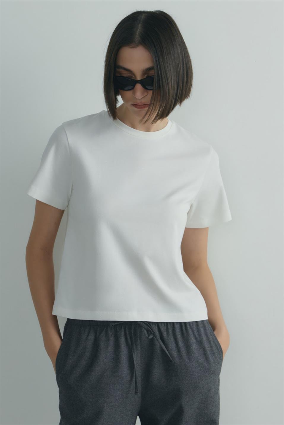Ekru Pamuklu Basic Tişört