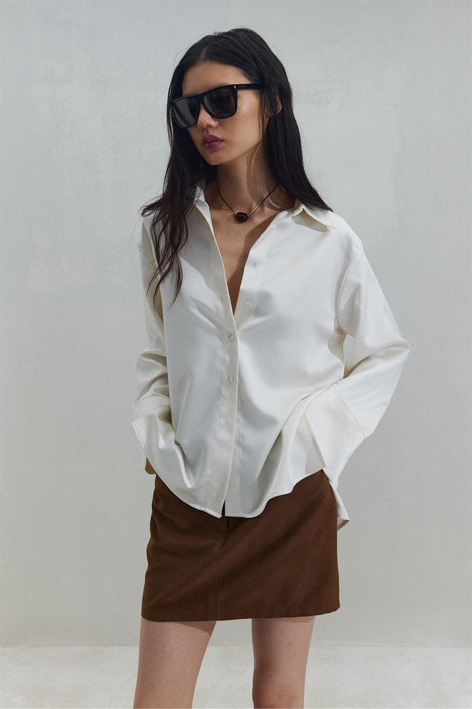 Ekru Pol Saten Gömlek