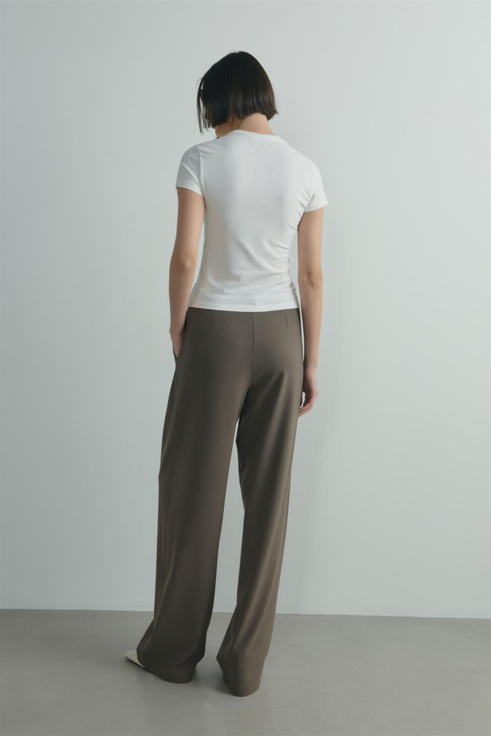 Ekru Skinny Fit Basic Tişört