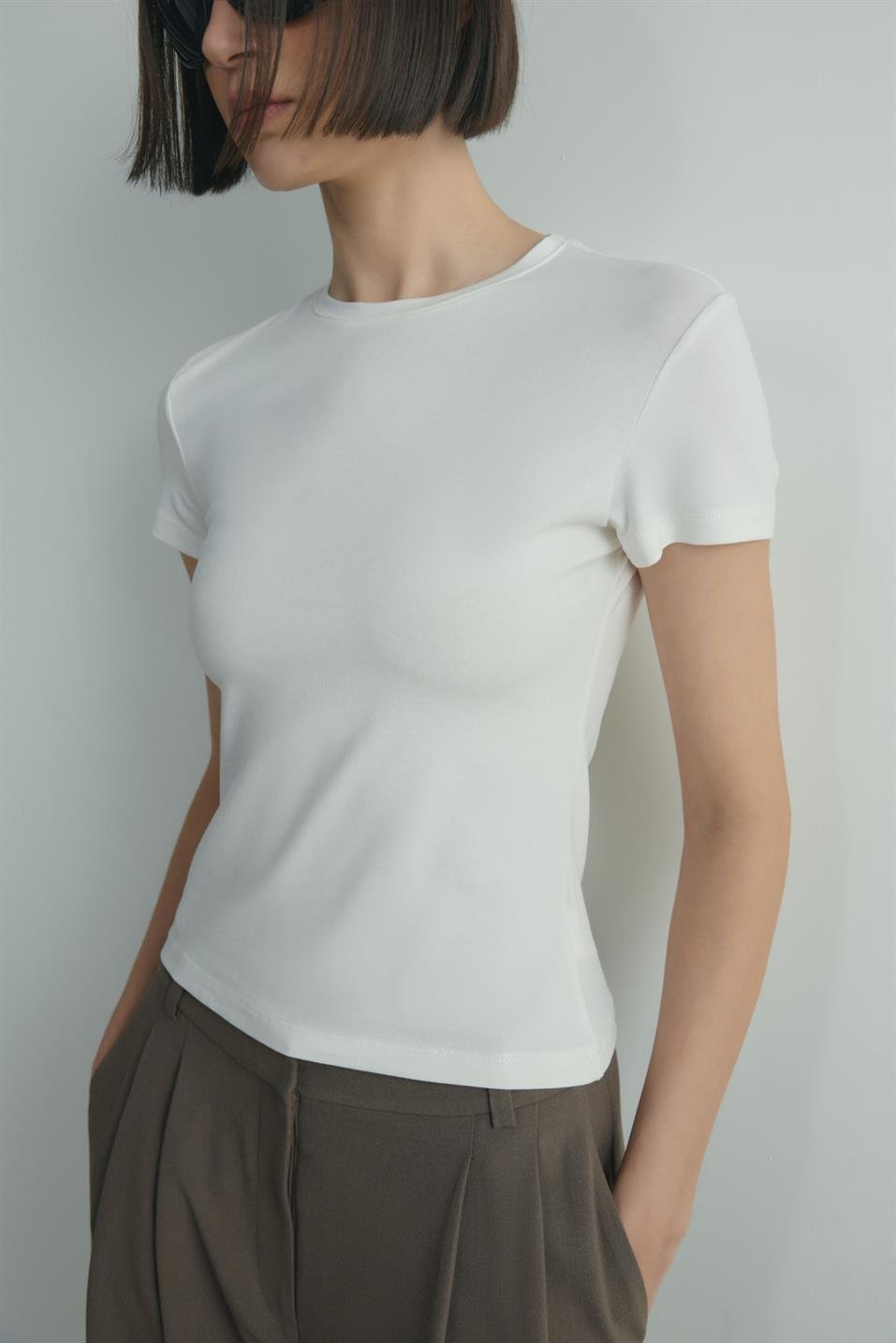 Ekru Skinny Fit Basic Tişört