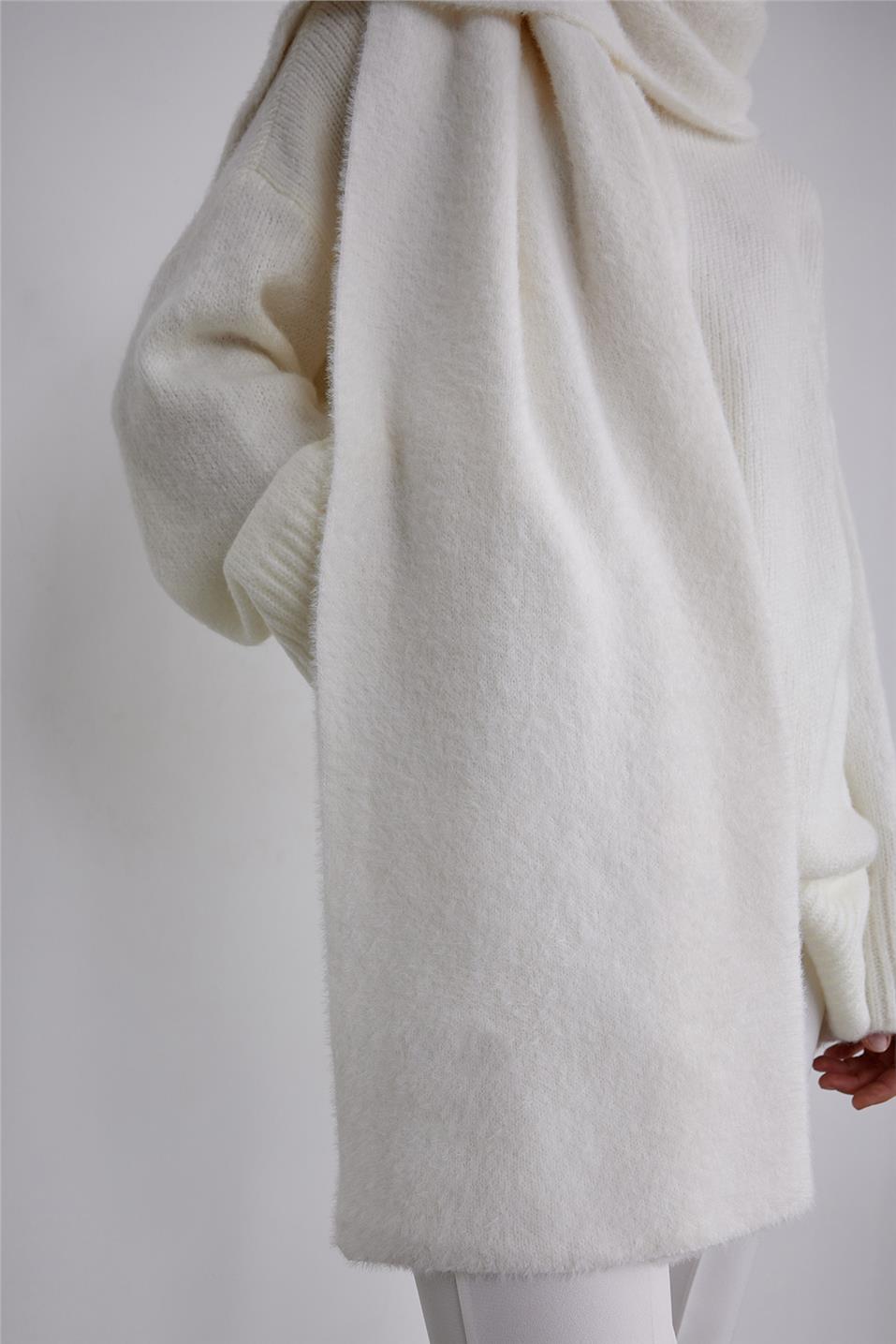 Soft Textured Wide Scarf