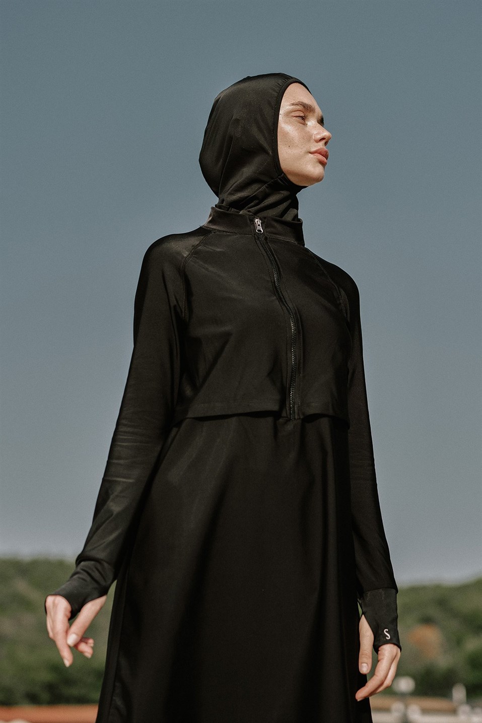 Black Zippered Elastane Hijab Swimsuit Tunic