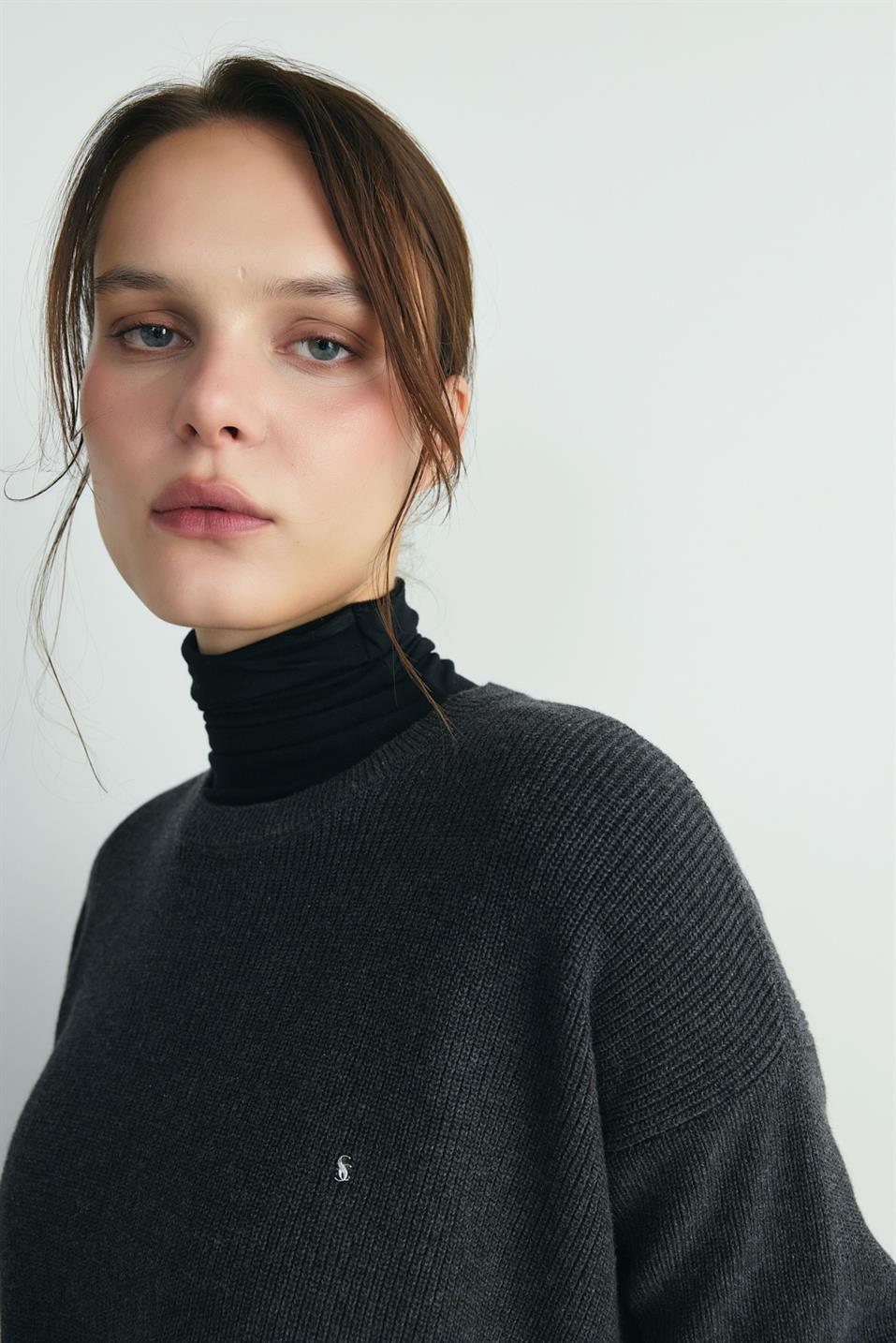 Caroline Basic Fine Sweater