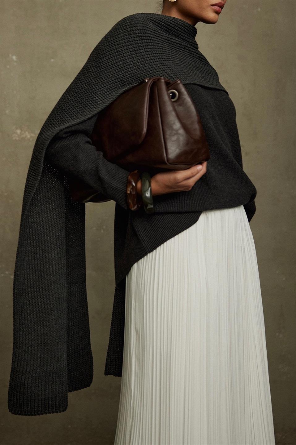 Plain Knitted Knitwear Scarf