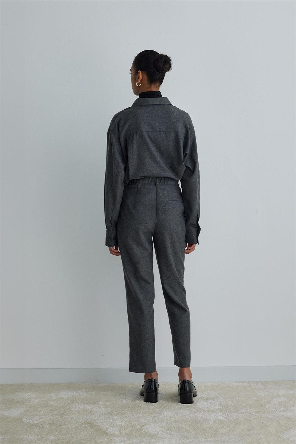 Jil Carrot Cut Trousers