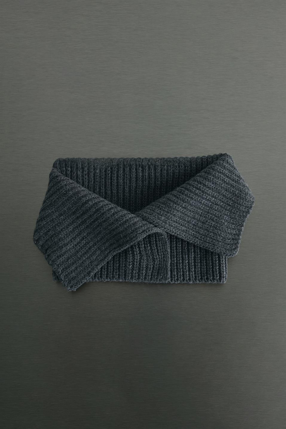 Troy Neck Warmer