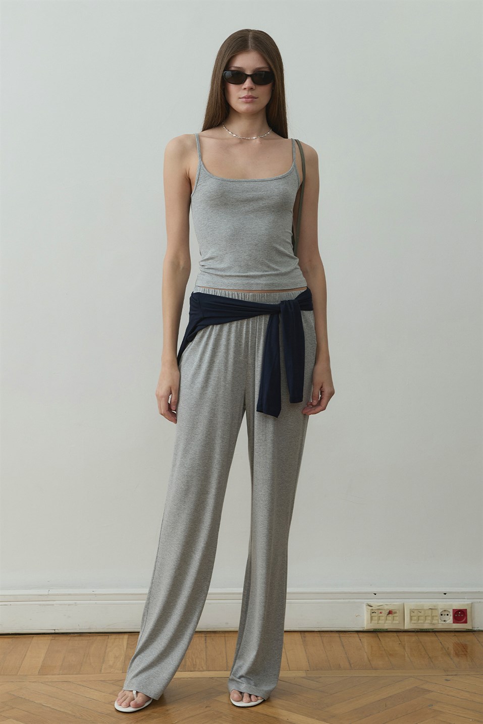 Gri Cosie Askılı Top