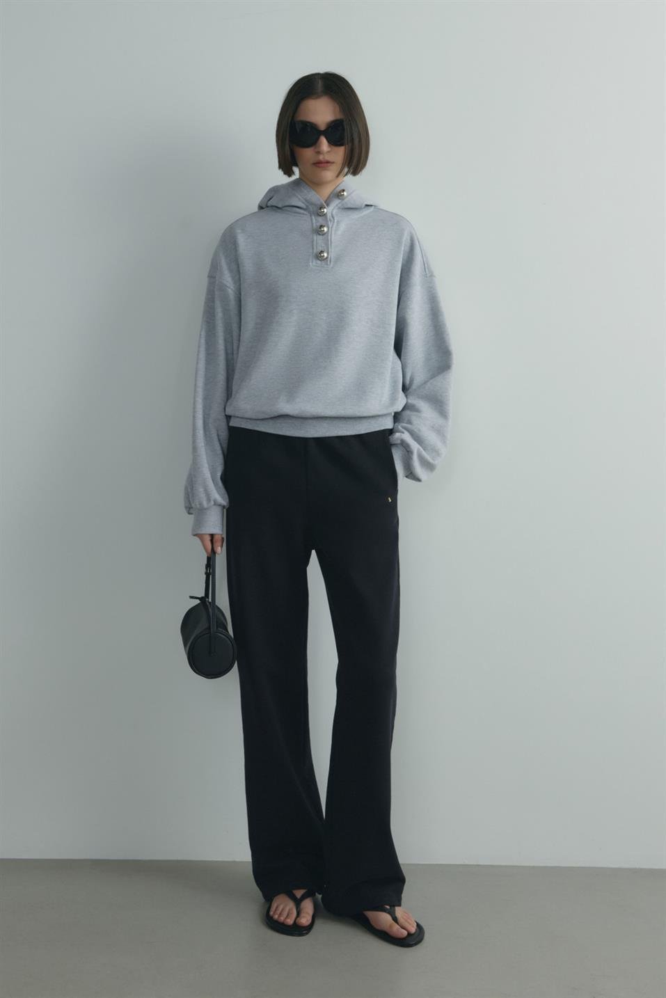 Gri Gala Düğmeli Oversize Sweatshirt