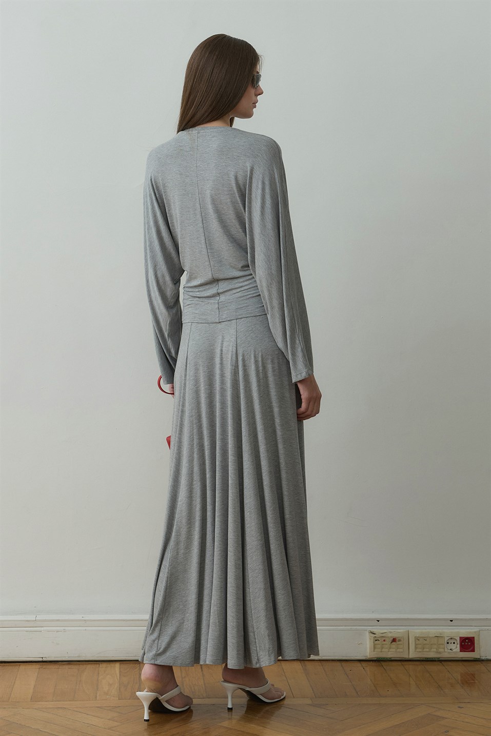 Gri Kate Dökümlü Uzun Etek