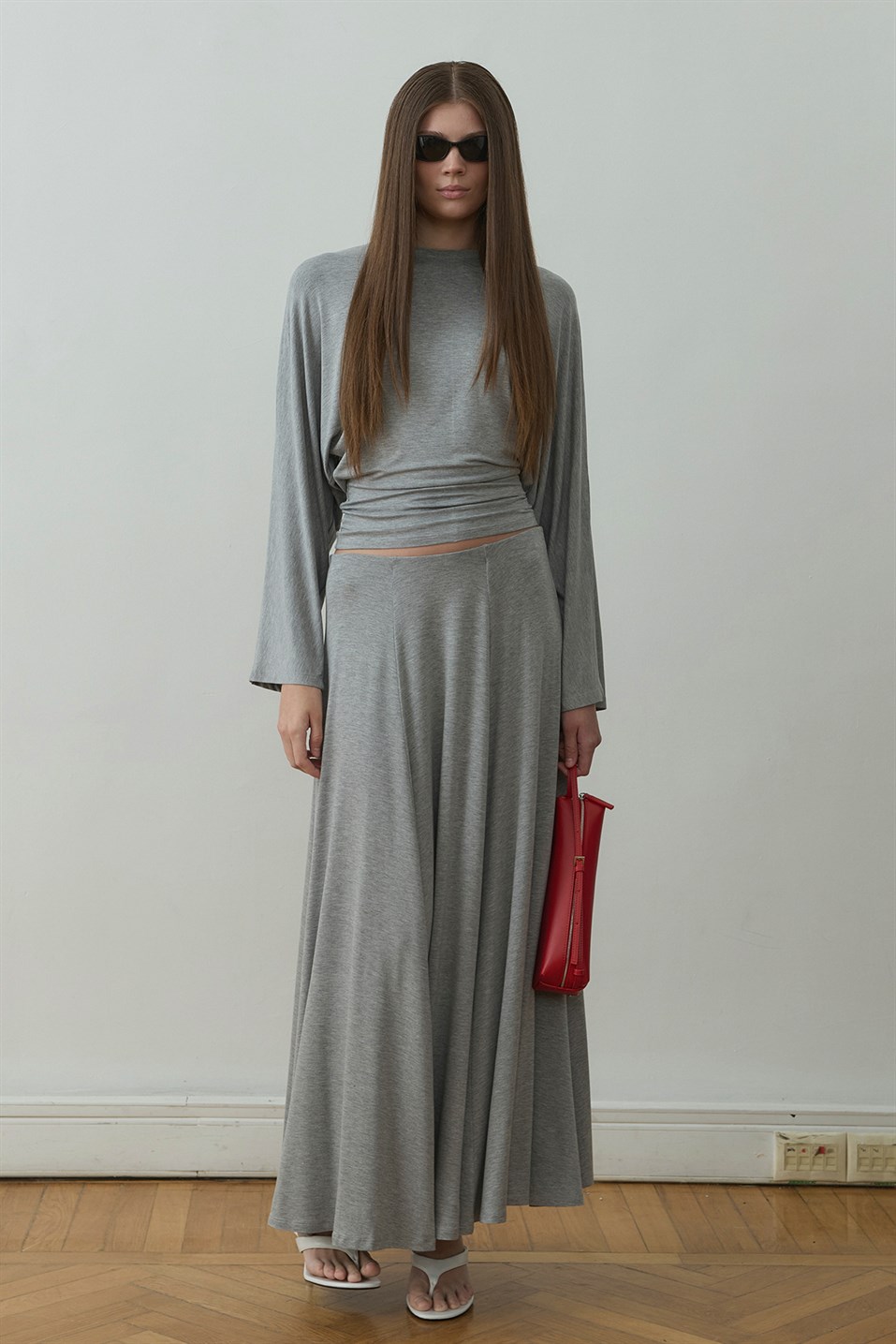 Gri Kate Dökümlü Uzun Etek