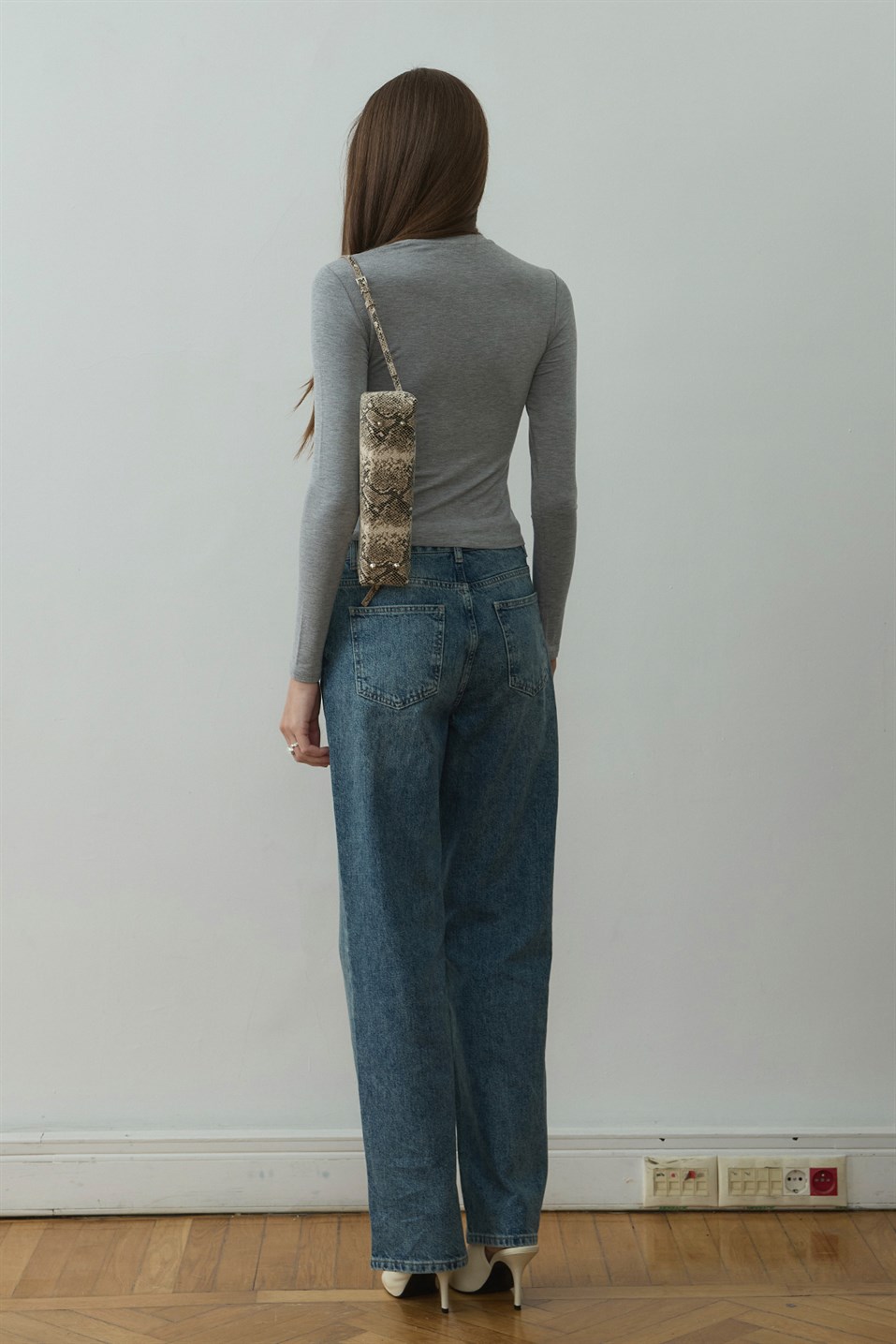 Gri Kate Slim Tişört