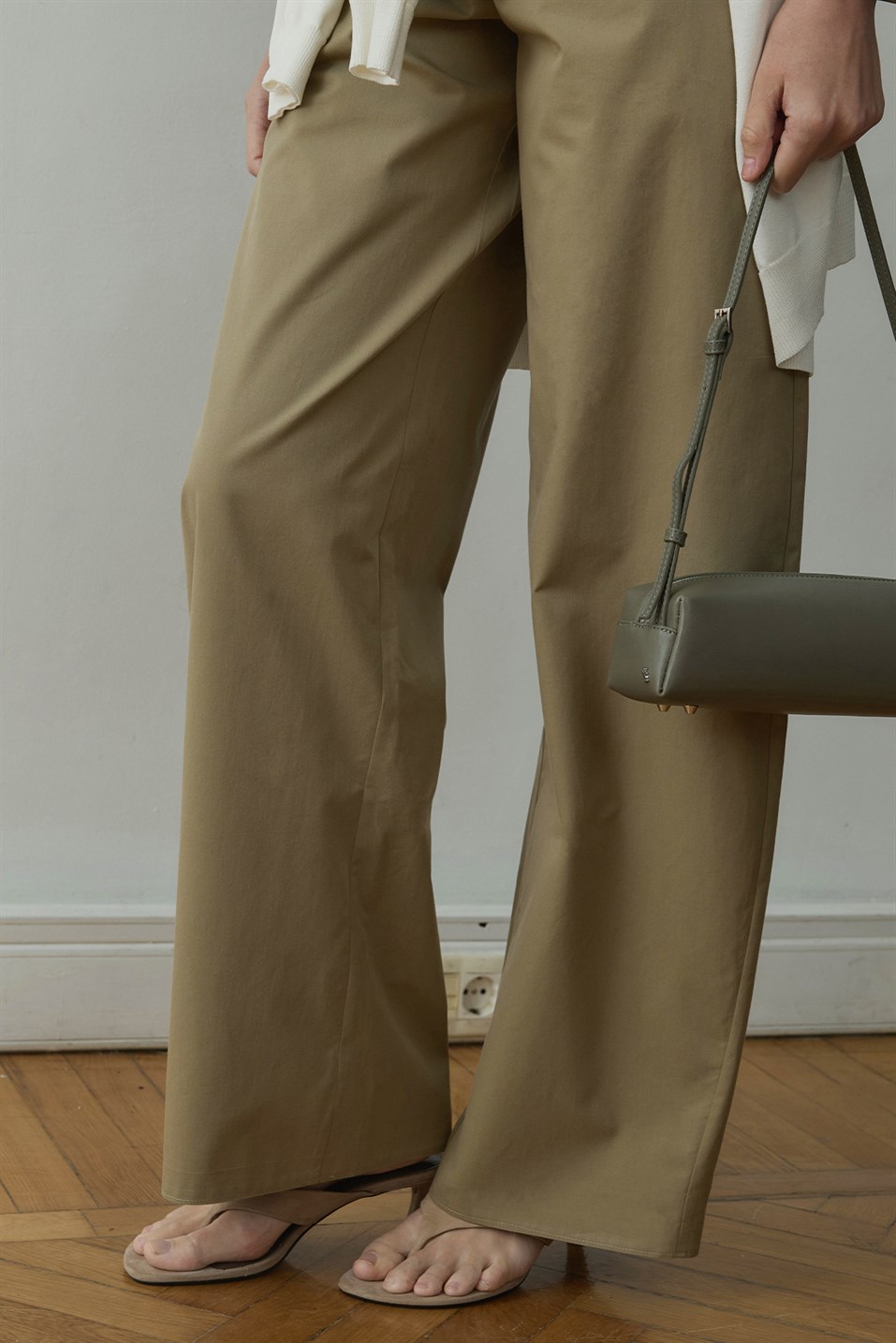 Haki Raffy Geniş Paça Pantolon