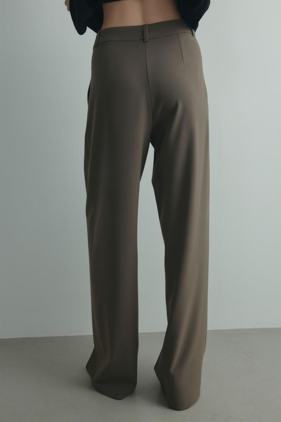 Lina Pleated Trousers