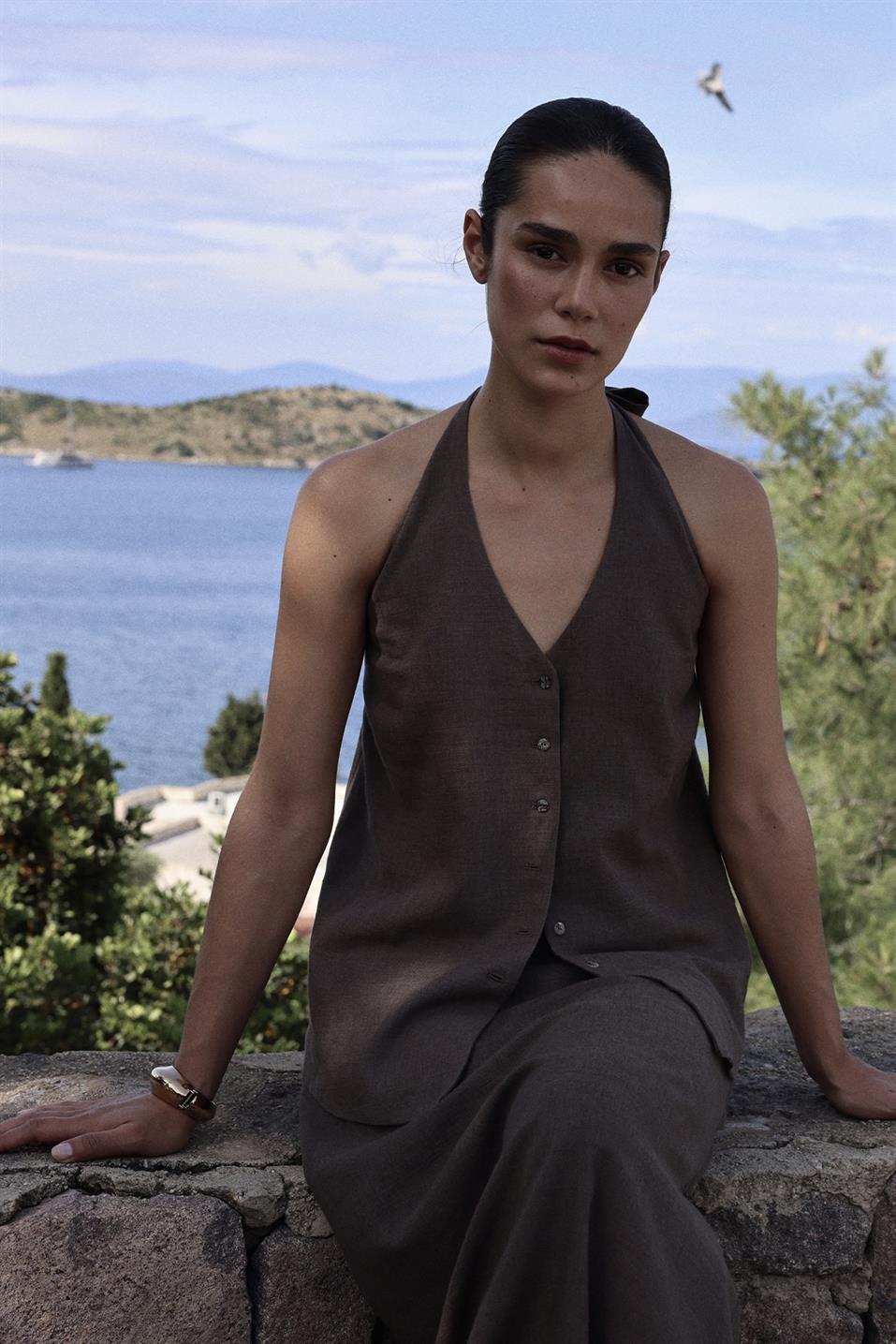 Kahverengi Serena Bağlamalı Keten Yelek Bluz