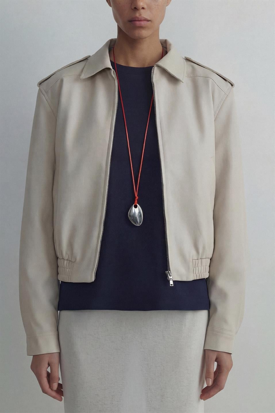 Krem Cooper Crop Bomber Ceket