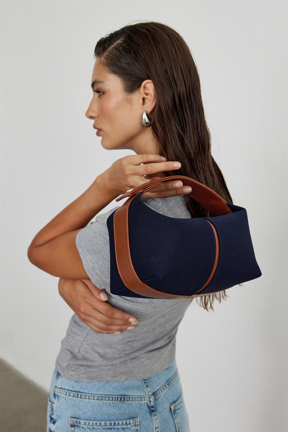 Archi Canvas Handbag