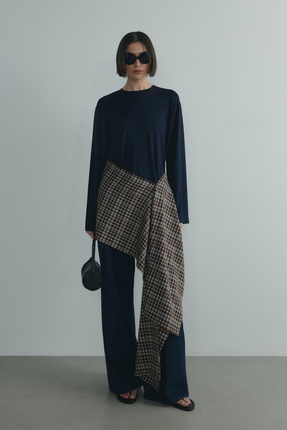 Lacivert Nara Uzun Kollu Basic Tişört