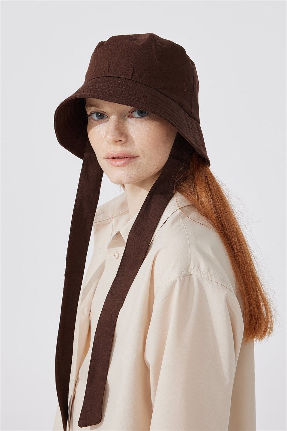 Bitter Brown Embroidery Bucket Hat