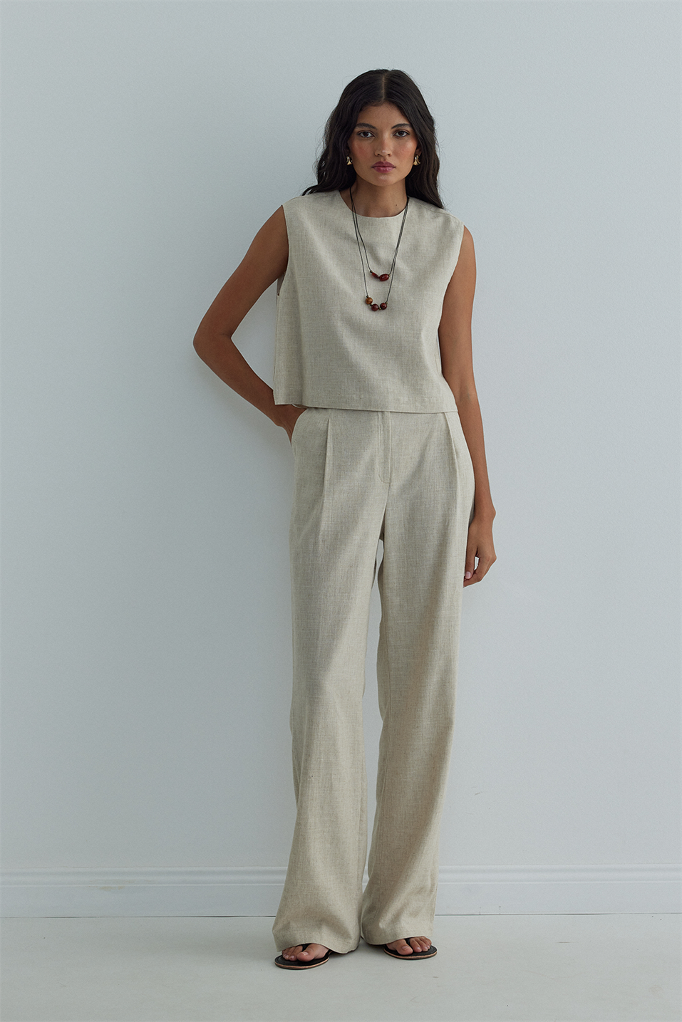 Natürel Lavin Sıfır Kol Keten Bluz