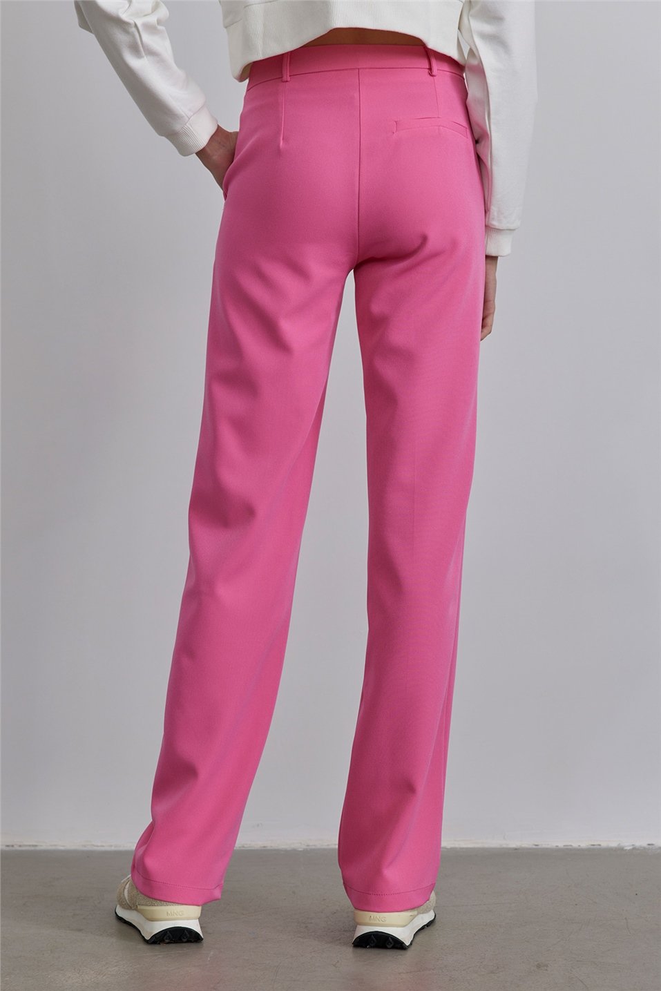 Pembe Düz Kesim Kumaş Pantolon