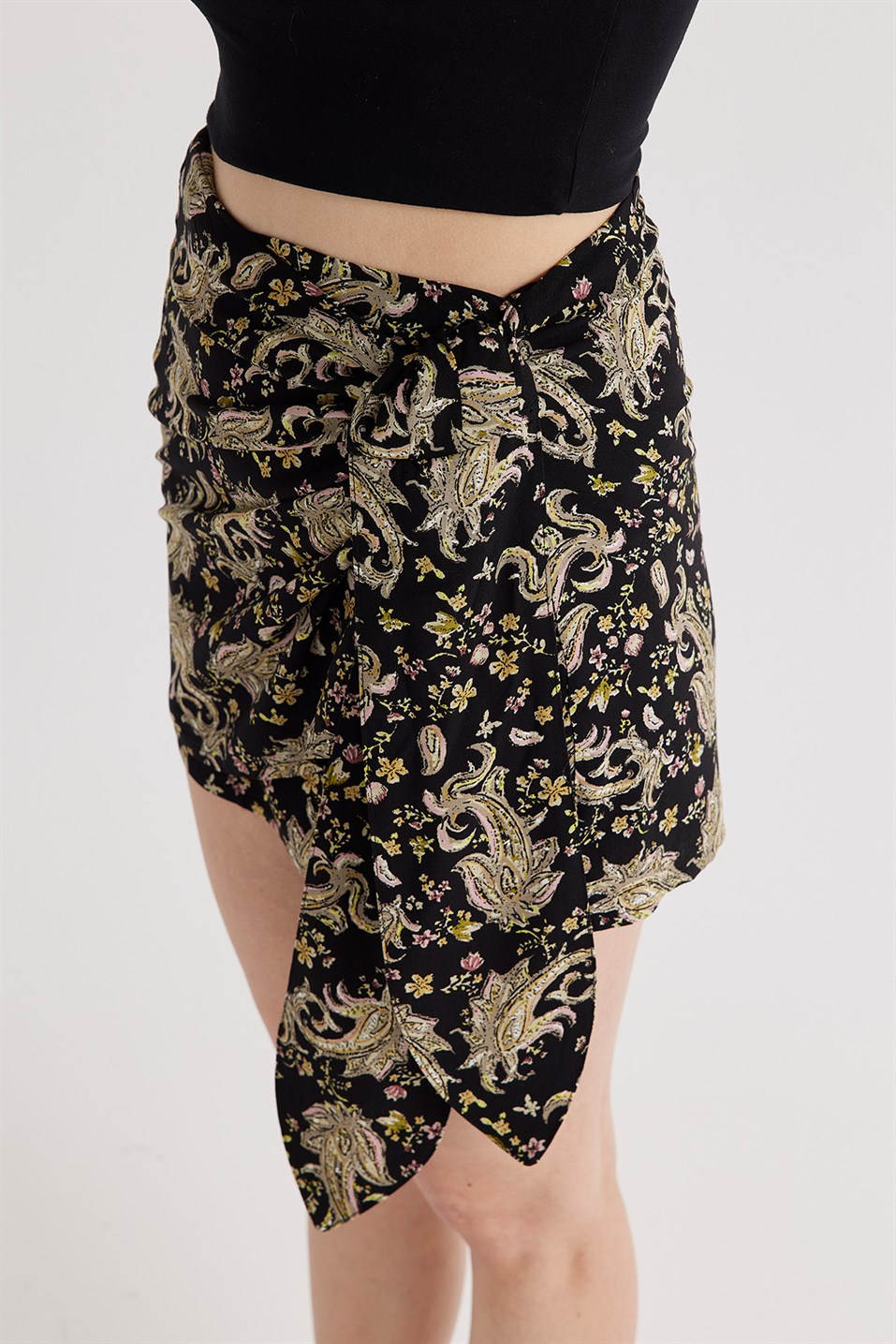 Black Paisley Patterned Pareo Skirt