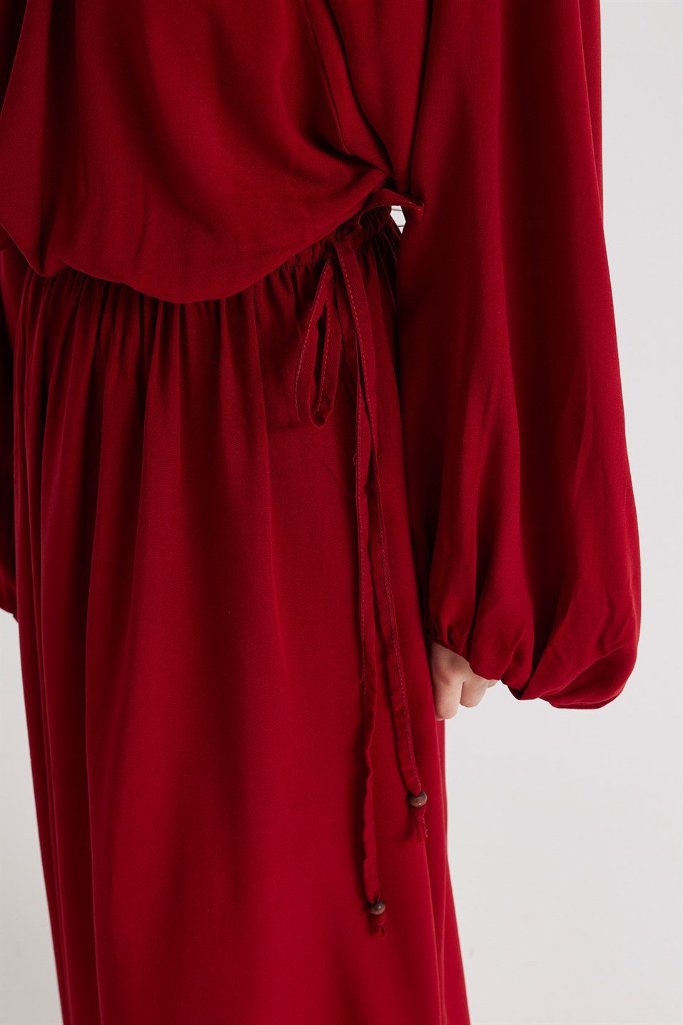 Kırmızı Sara Büzgülü Elbise